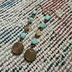 Turquoise and gold dangling earrings